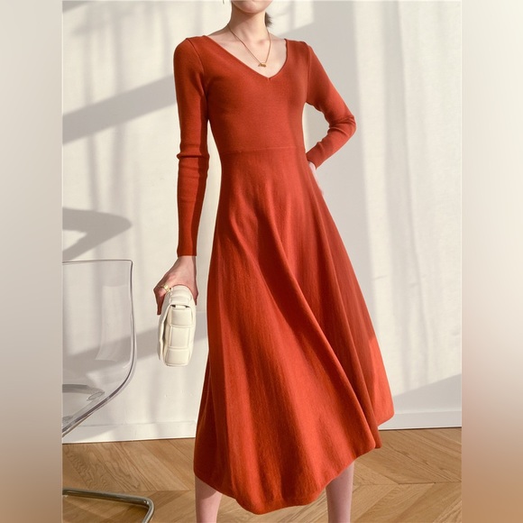 🍁Red Orange V-Neck Sweater Dress🍁 - Picture 2 of 6